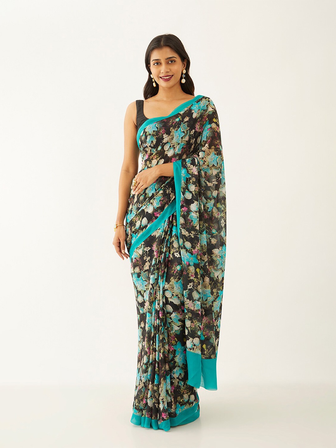 

Taneira Floral Printed Saree, Black