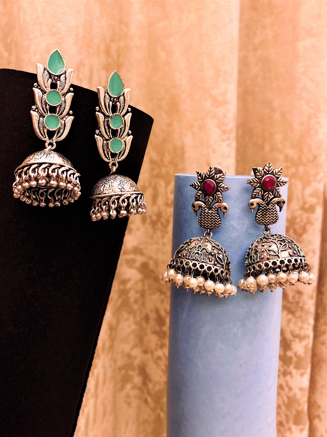 

ATIBELLE Set Of 2 Silver-Plated Stone Studded Dome-Shaped Jhumkas Earrings