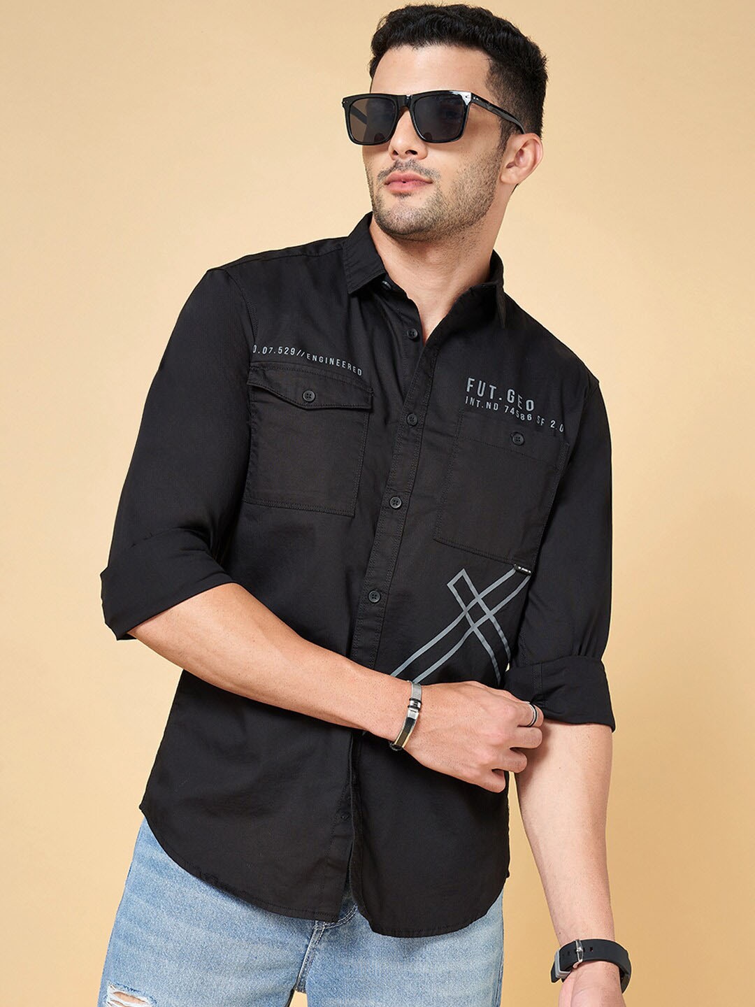 

SF JEANS by Pantaloons Spread Collar Cotton Slim Fit Casual Shirt, Black