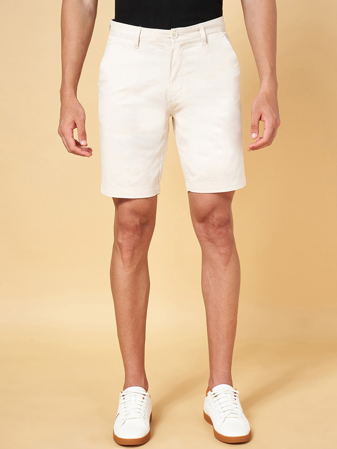 

BYFORD by Pantaloons Men Slim Fit Mid-Rise Chino Shorts, Off white