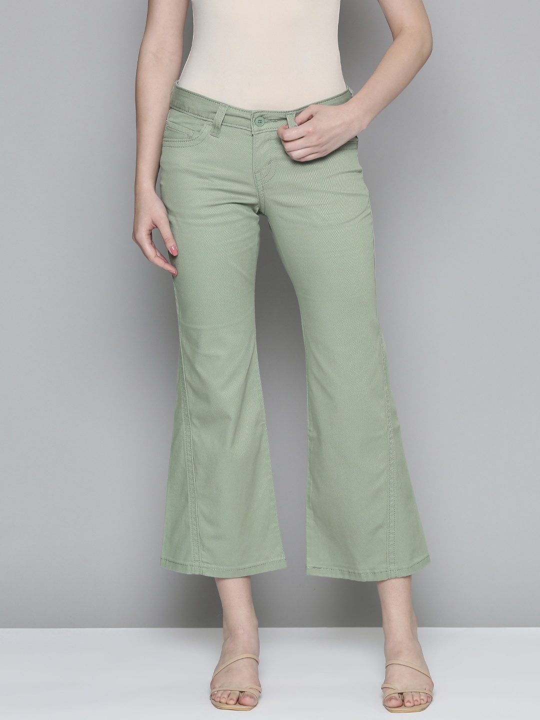 

Levis Women Mid-Rise Bootcut Stretchable Jeans, Green
