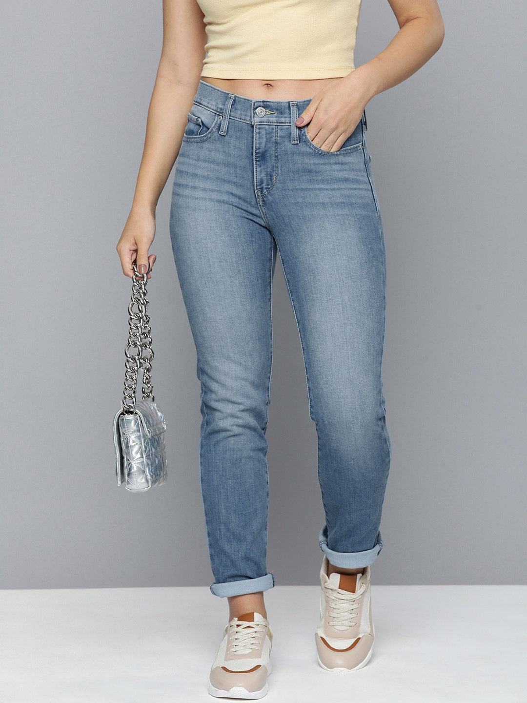 

Levis Women 312 Slim Fit Heavy Fade Stretchable Mid Rise Jeans, Blue