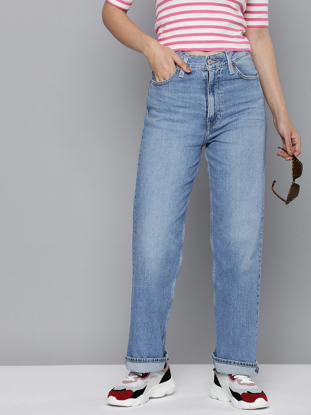 

Levis Women Straight Fit High-Rise Heavy Fade Stretchable Jeans, Blue