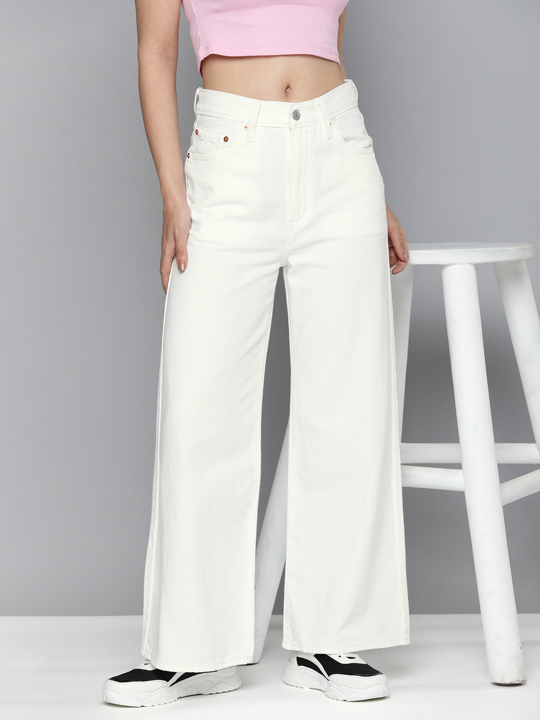 

Levis Women Wide Leg High-Rise Stretchable Pure Cotton Jeans, White