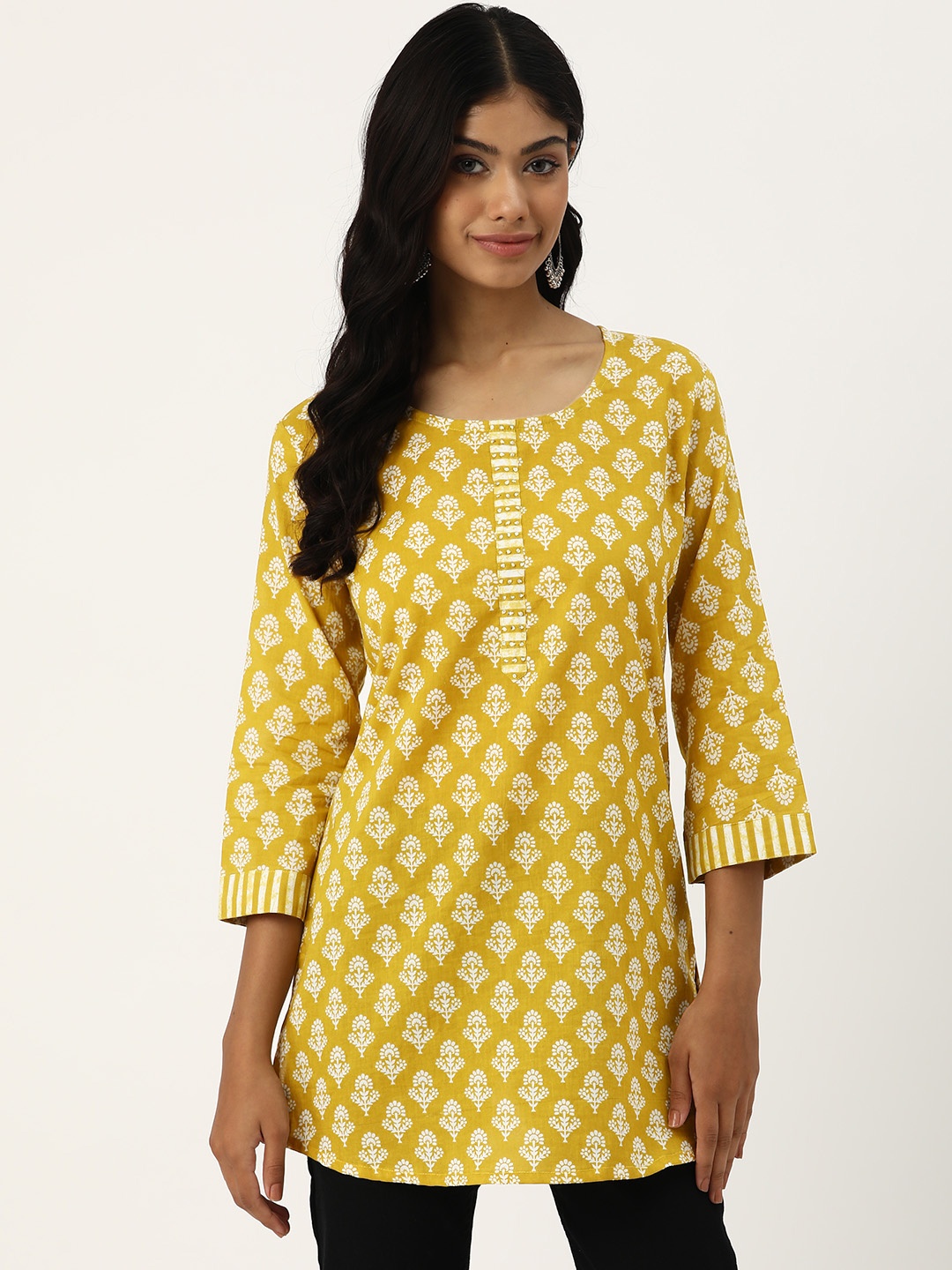 

DIVYANK Floral Printed Sequinned Kurti, Mustard