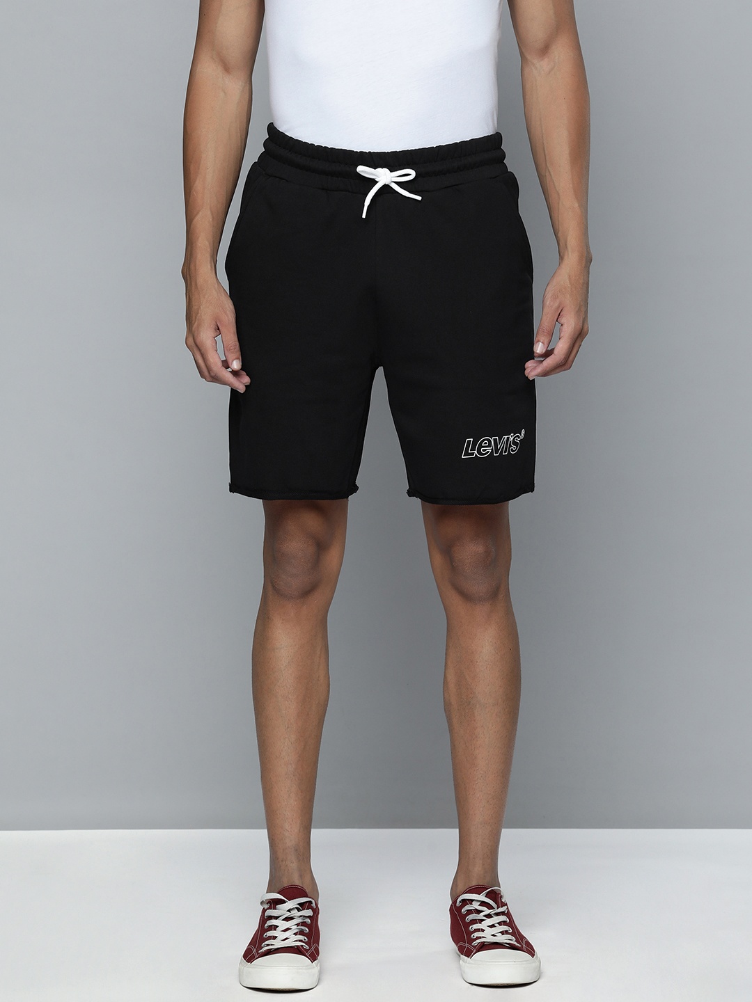 

Levis Men Solid Pure Cotton Regular Shorts, Black