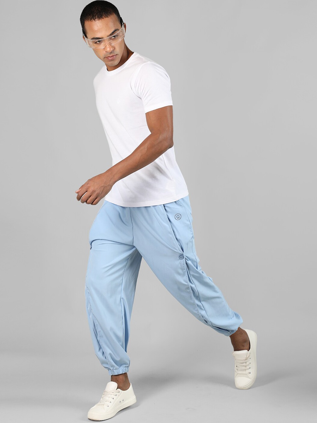 

CHKOKKO Men Mid Rise Sports Joggers, Blue