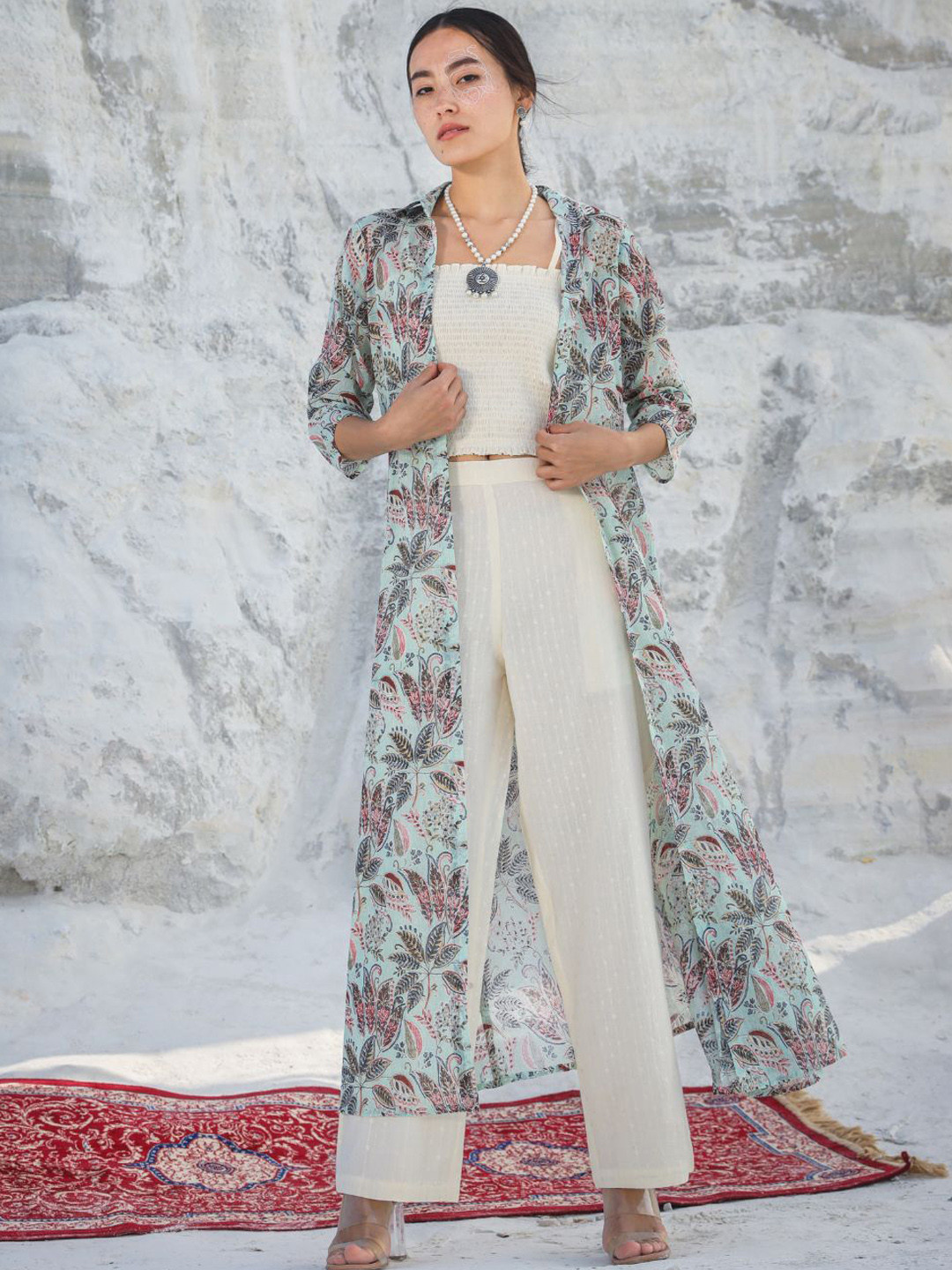 

Zolo Label Pure Cotton Top & Palazzo With Jacket & Neckpiece Co-Ords, Green