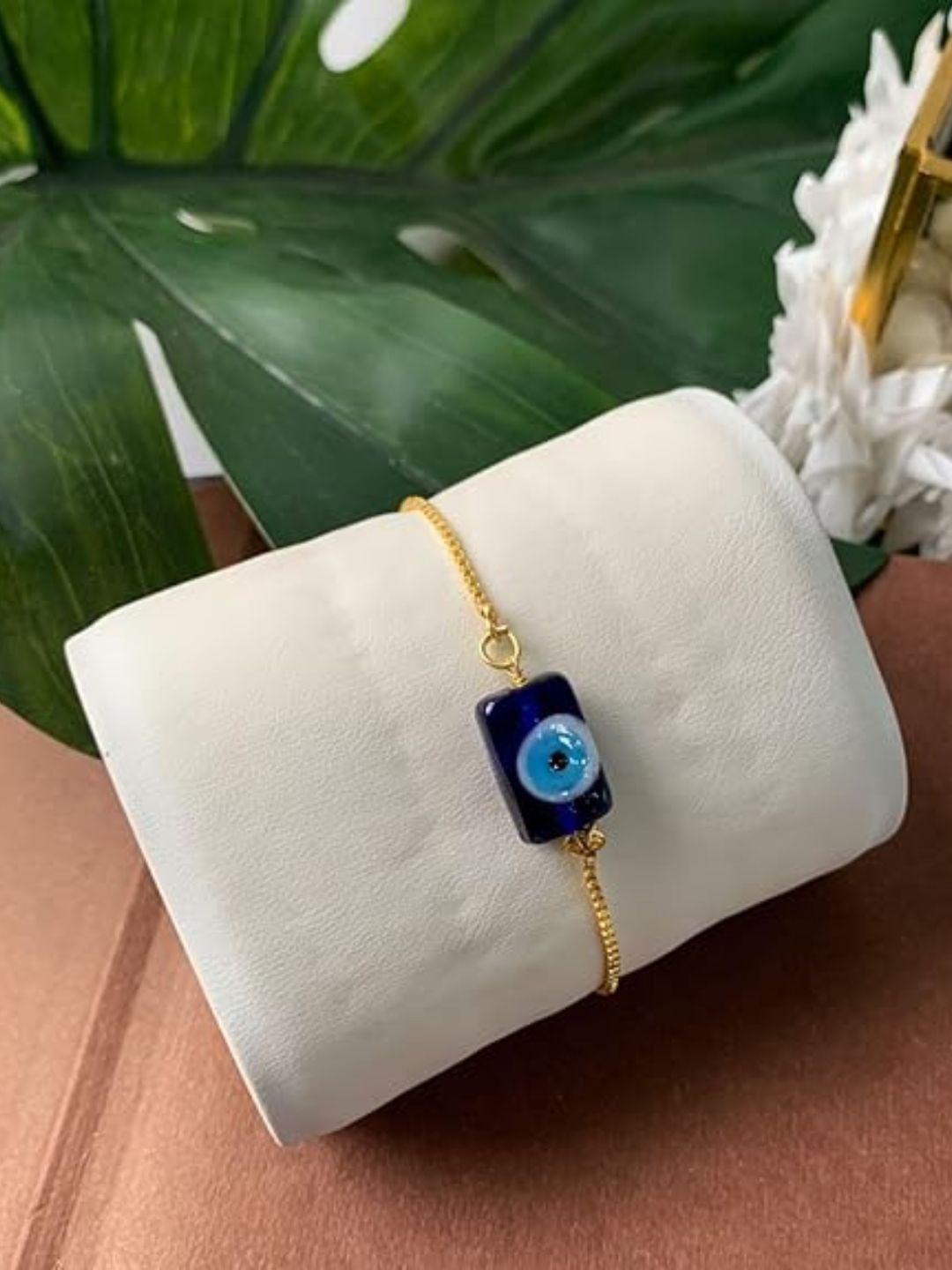 

I Jewels Gold-Plated Evil Eye Charm Bracelet