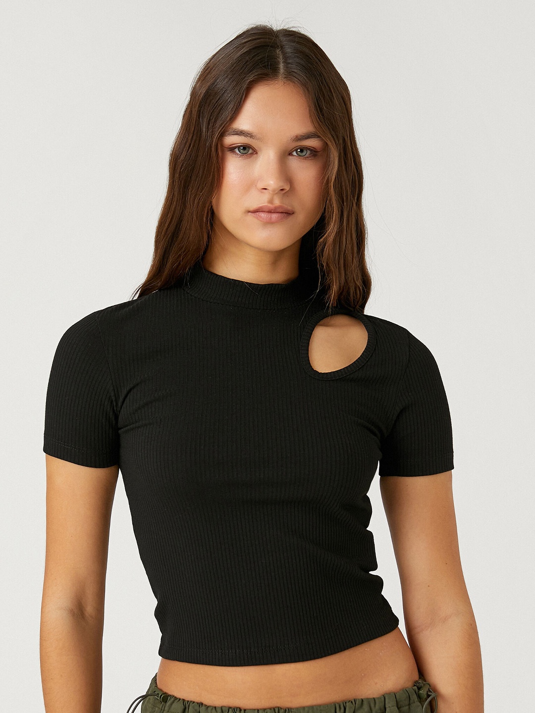 

Koton Hight Neck Crop Regular Top, Black