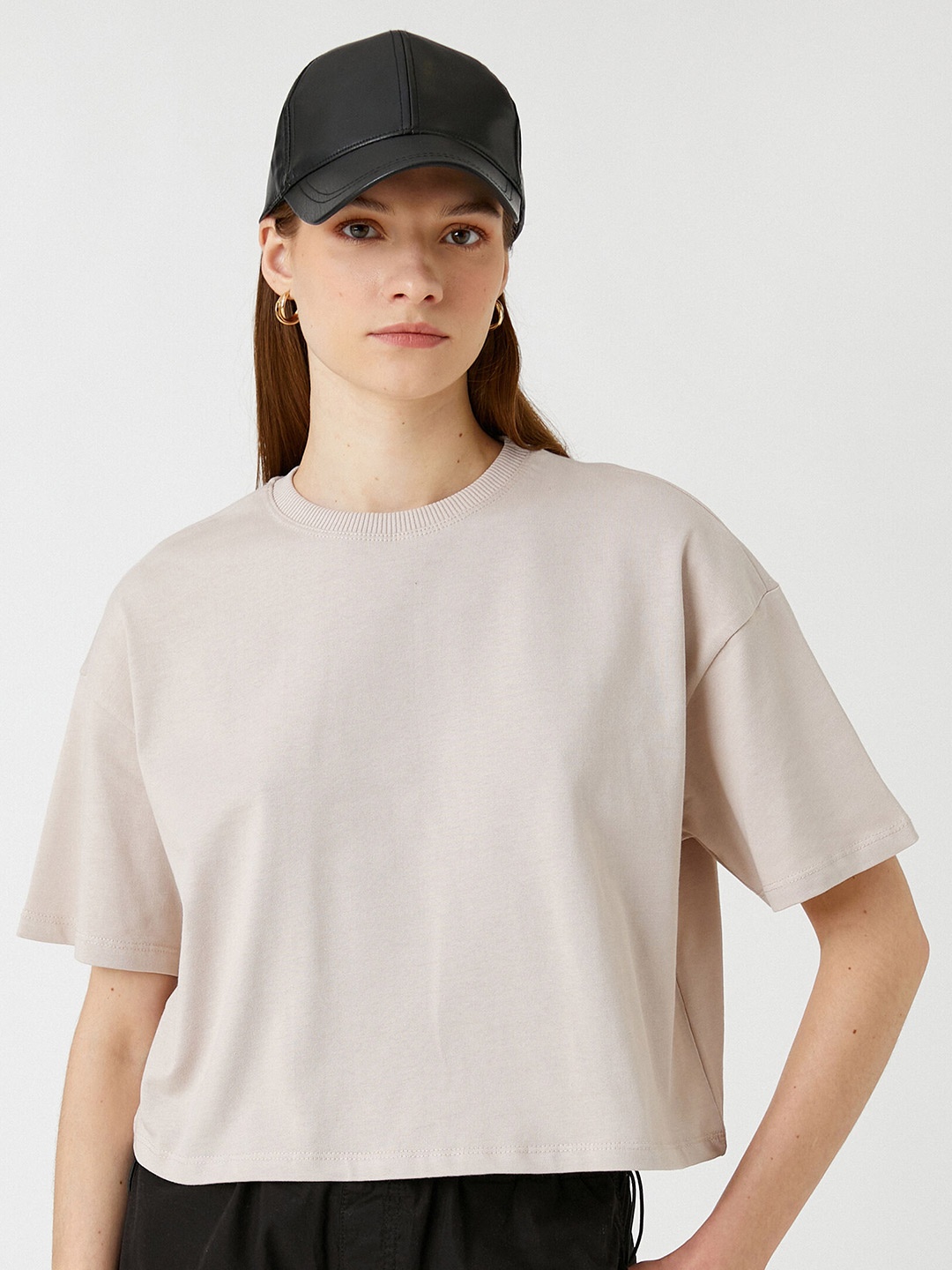 

Koton Drop Shoulder Sleeves Pure Cotton Crop T-shirt, Beige