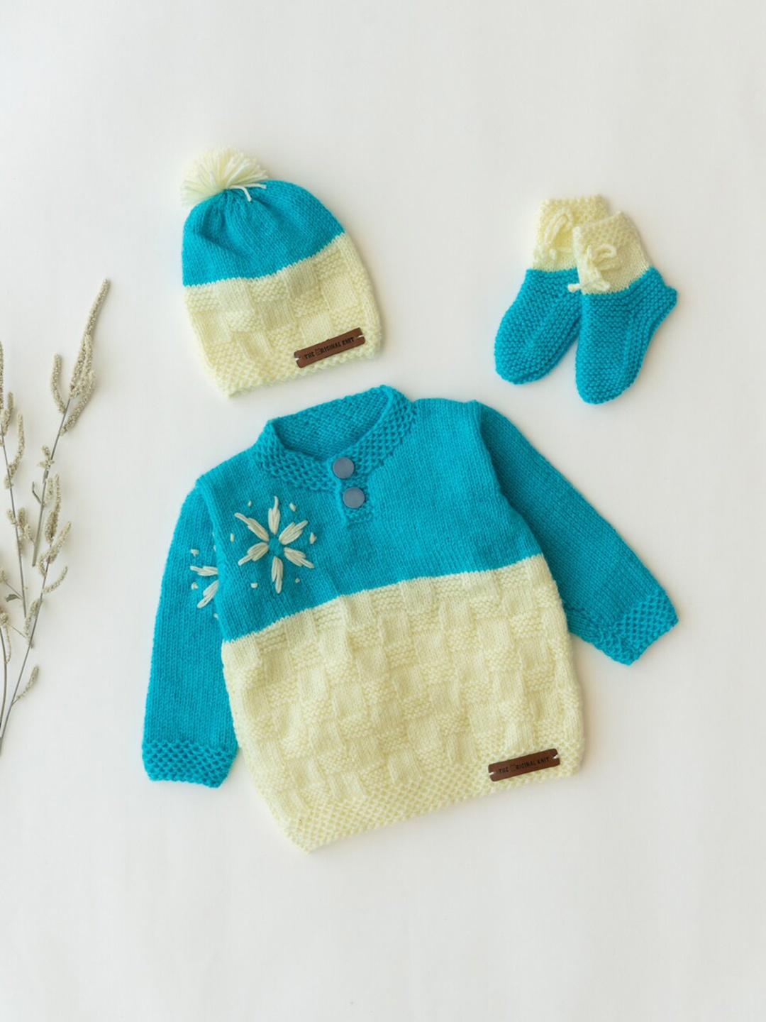 

The Original Knit Infant Kids Embroidered Colourblocked Acrylic Pullover Sweater Set, Blue