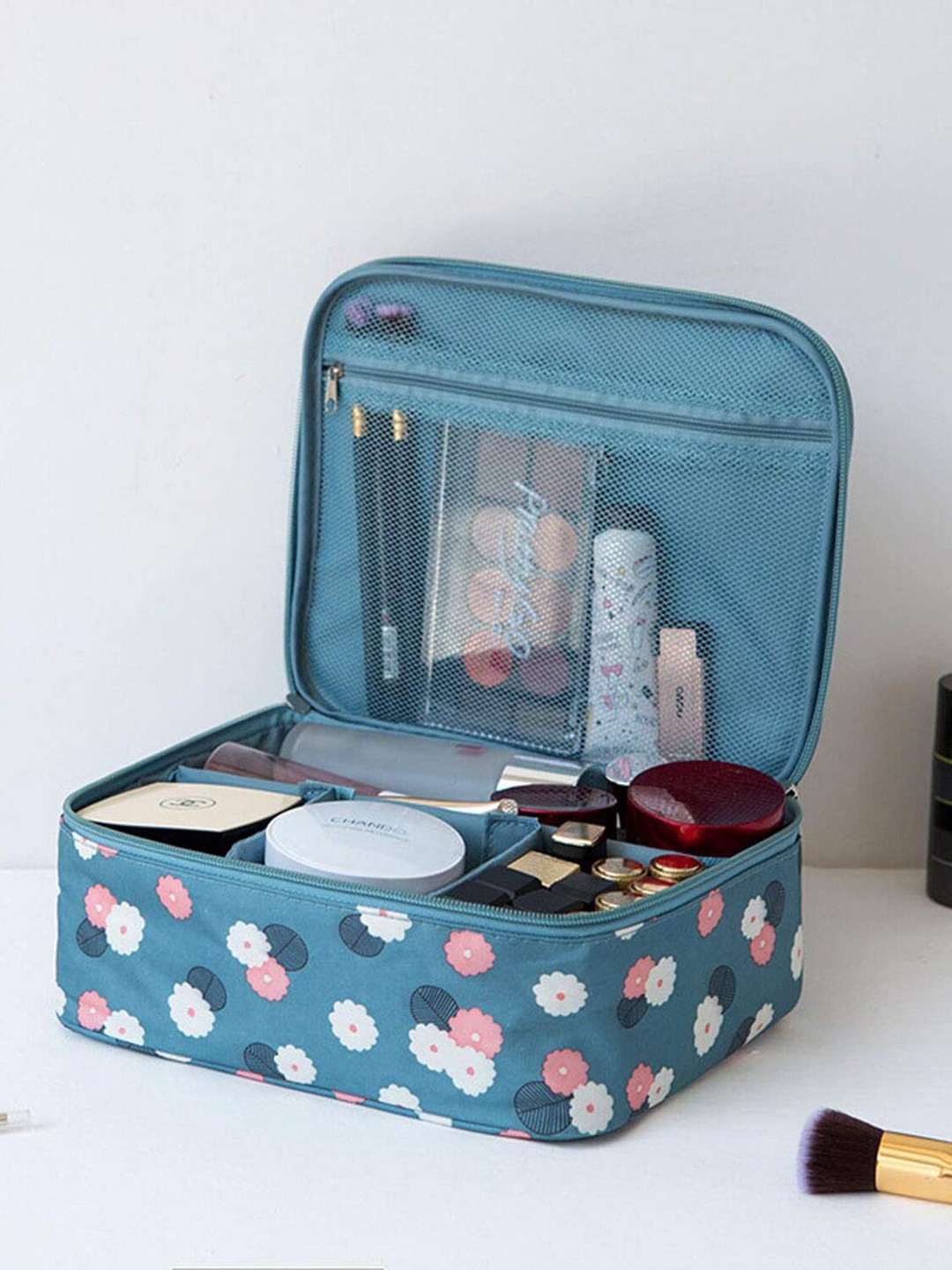 

HOUSE OF QUIRK Turquoise Blue Printed Makeup Storage Toiletry Bag
