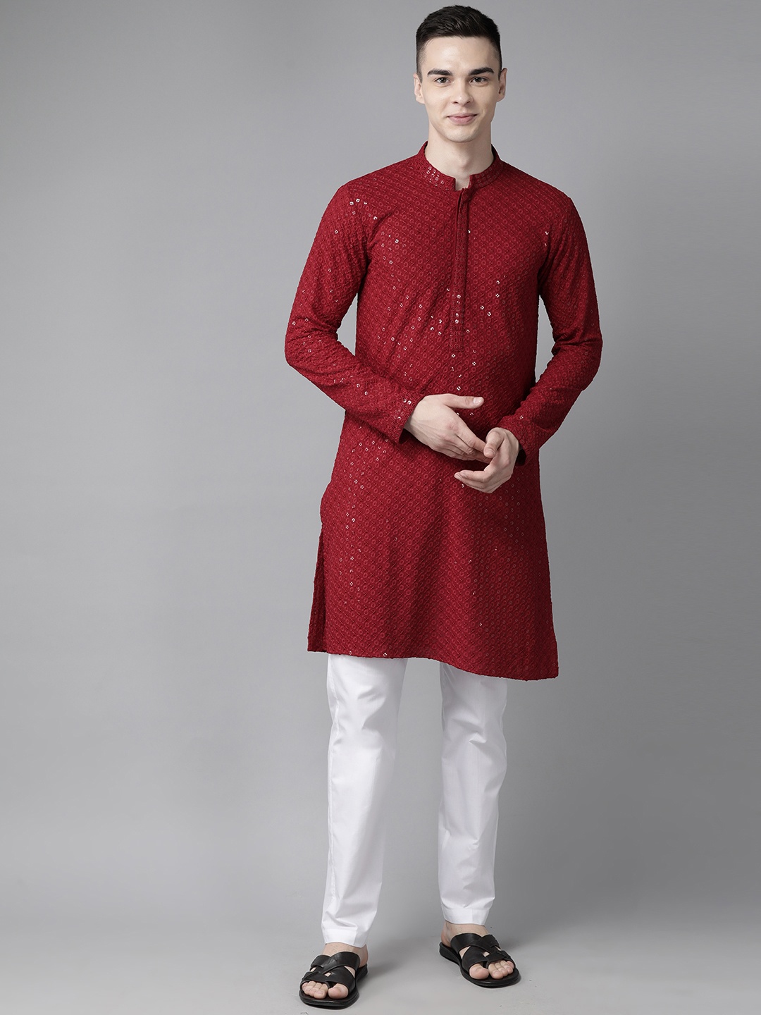 

See Designs Men Floral Embroidered Regular Sequinned Kurta with Pyjamas, Maroon