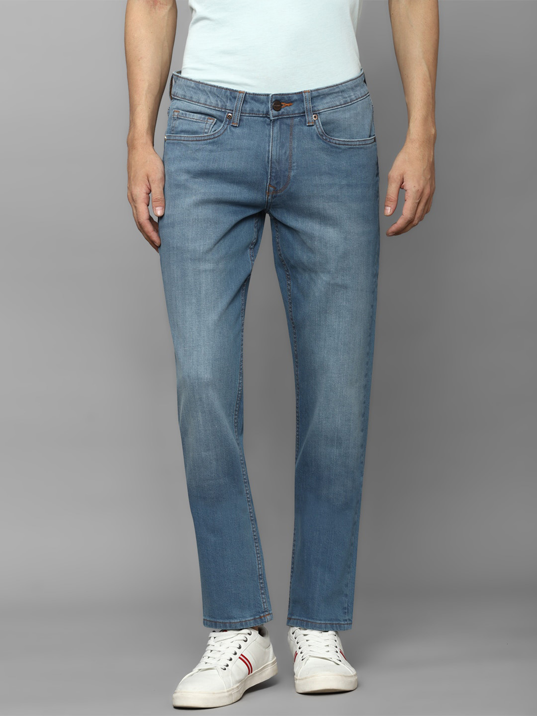 

Louis Philippe Jeans Men Slim Fit Light Fade Jeans, Blue
