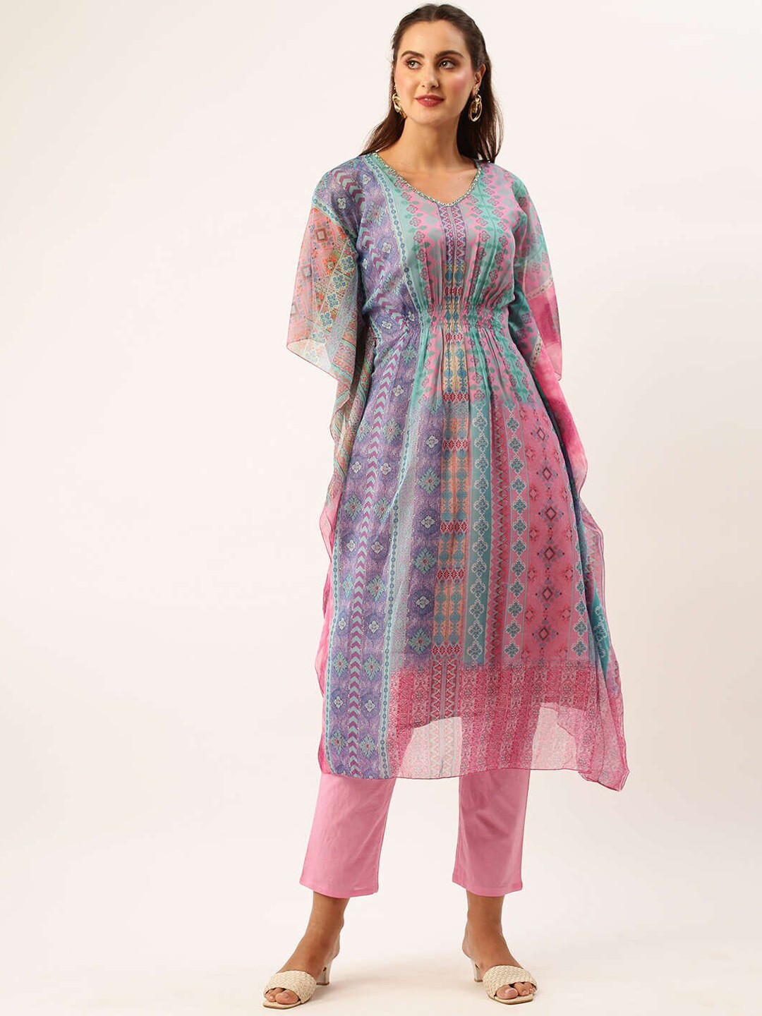 

ZOLA Pink Ethnic Motifs Printed V-Neck Kaftan Kurta & Trousers With Camisole