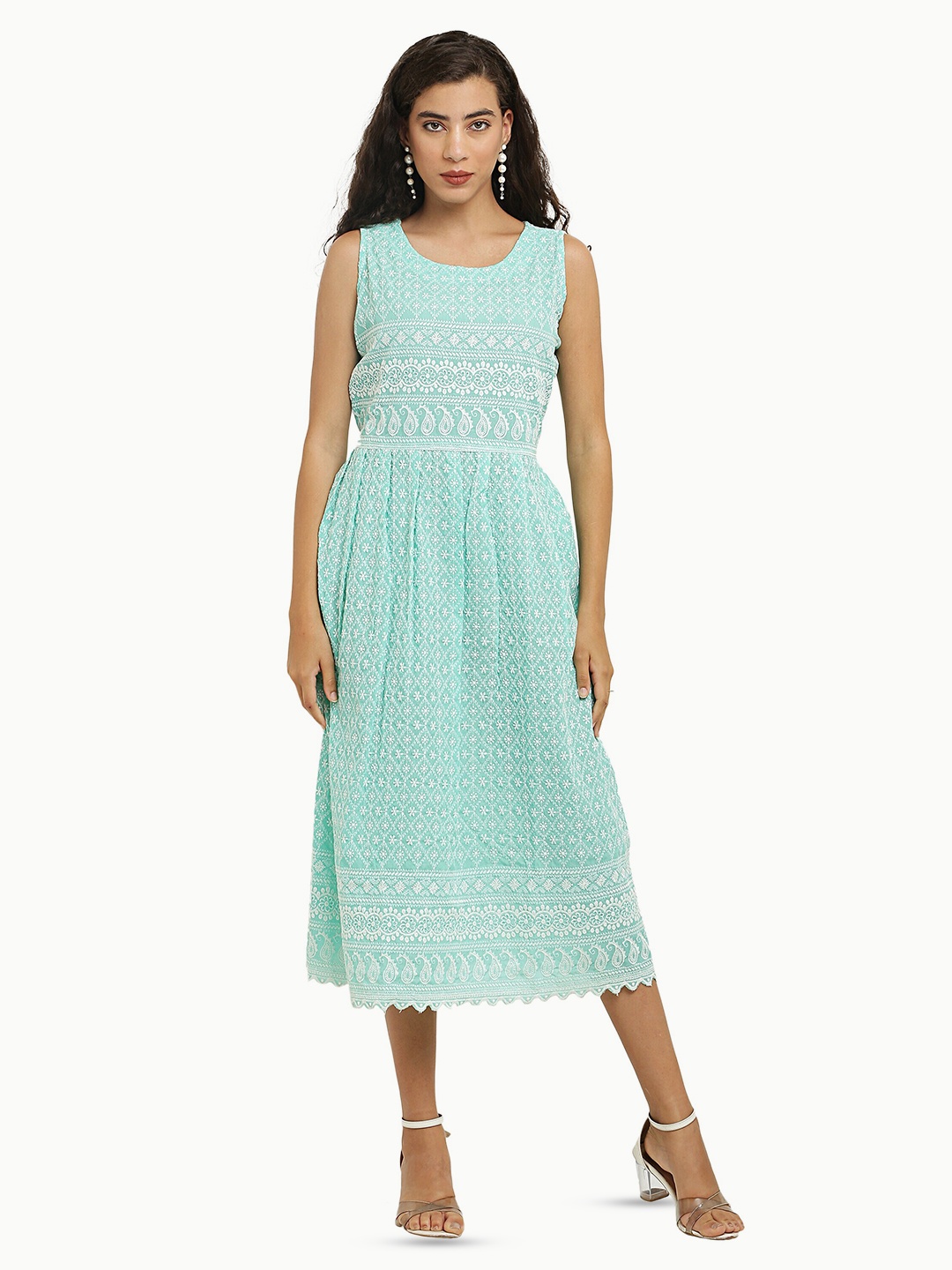 

borse lele Ethnic Motifs Embroidered Sleeveless Fit & Flare Cotton Midi Dress, Green
