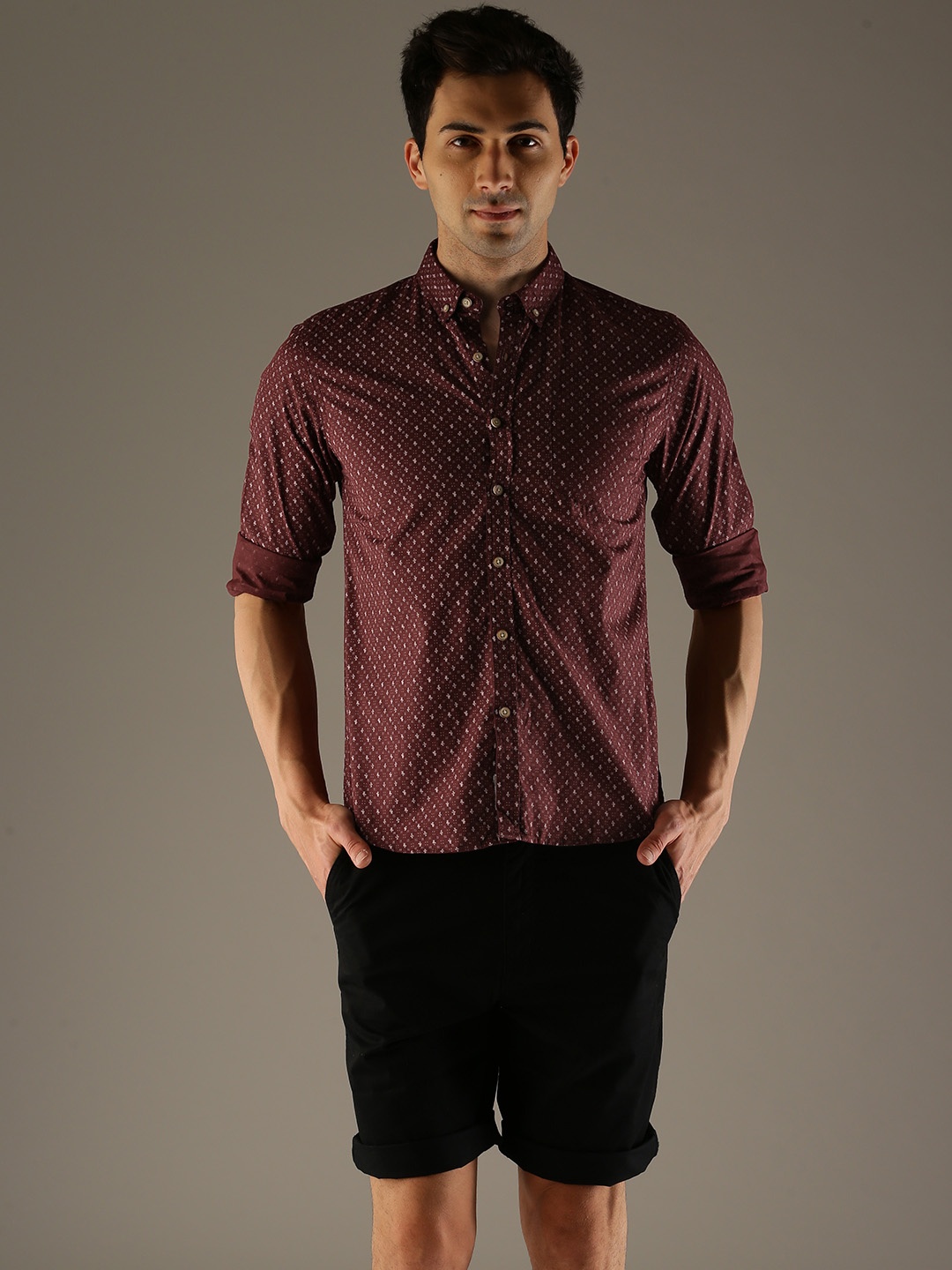 

Flying Machine Men Maroon Comfort Slim Fit Printed Casual Shirt