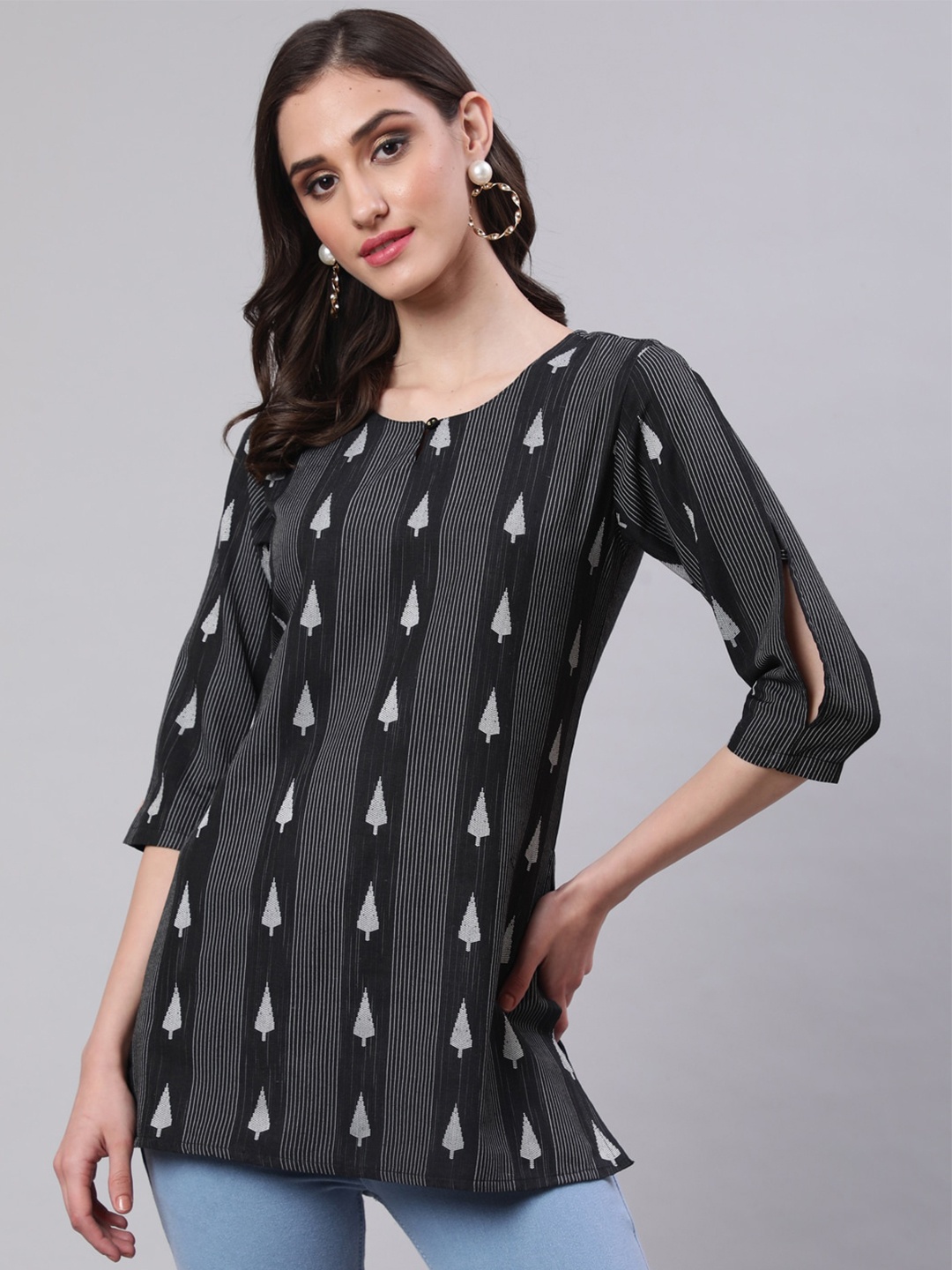 

AKIMIA Ethnic Motifs Woven Design Pure Cotton Jacquard Kurti, Black