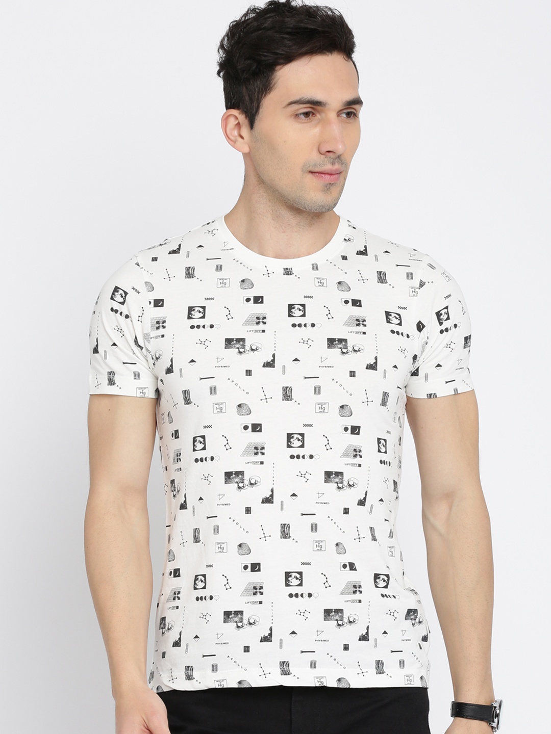 

Flying Machine Men White Printed Round Neck Pure Cotton T-shirt