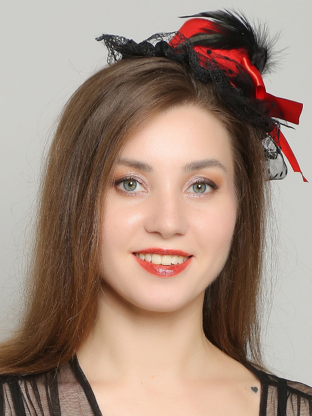 

COLOR STYLE Red Flower Mesh Ribbons Feathers Fedoras Hat