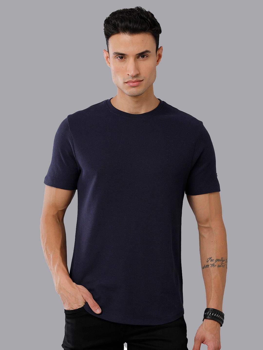 

Voi Jeans Round Neck Pure Cotton T-shirt, Navy blue
