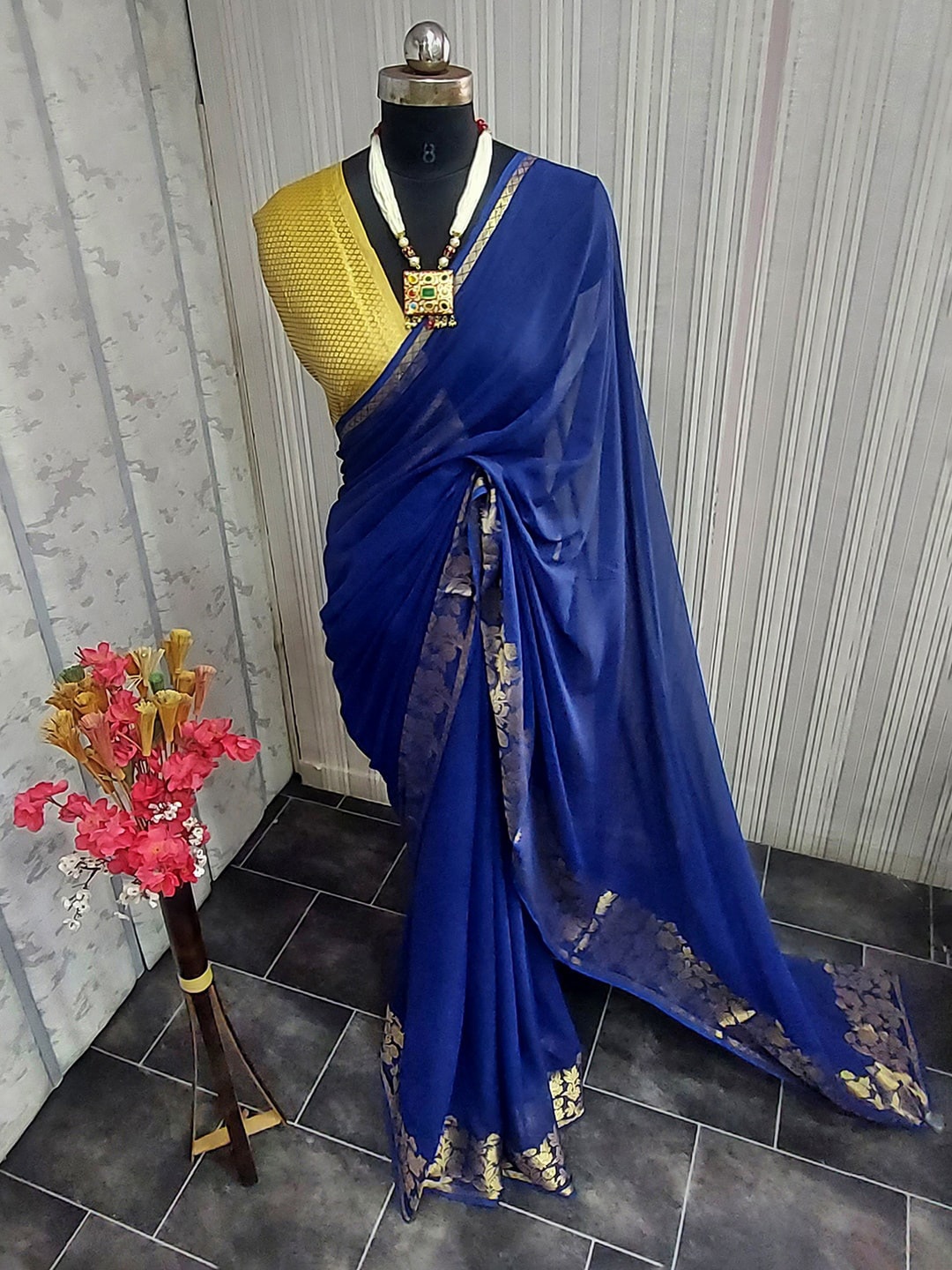 

KALINI Zari Pure Georgette Saree, Blue