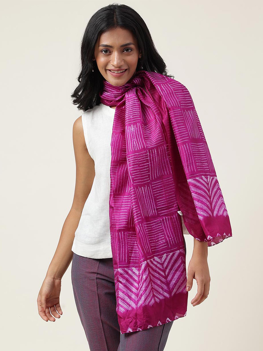 

Fabindia Geometric Printed Tie And Dye Silk Stole, Purple