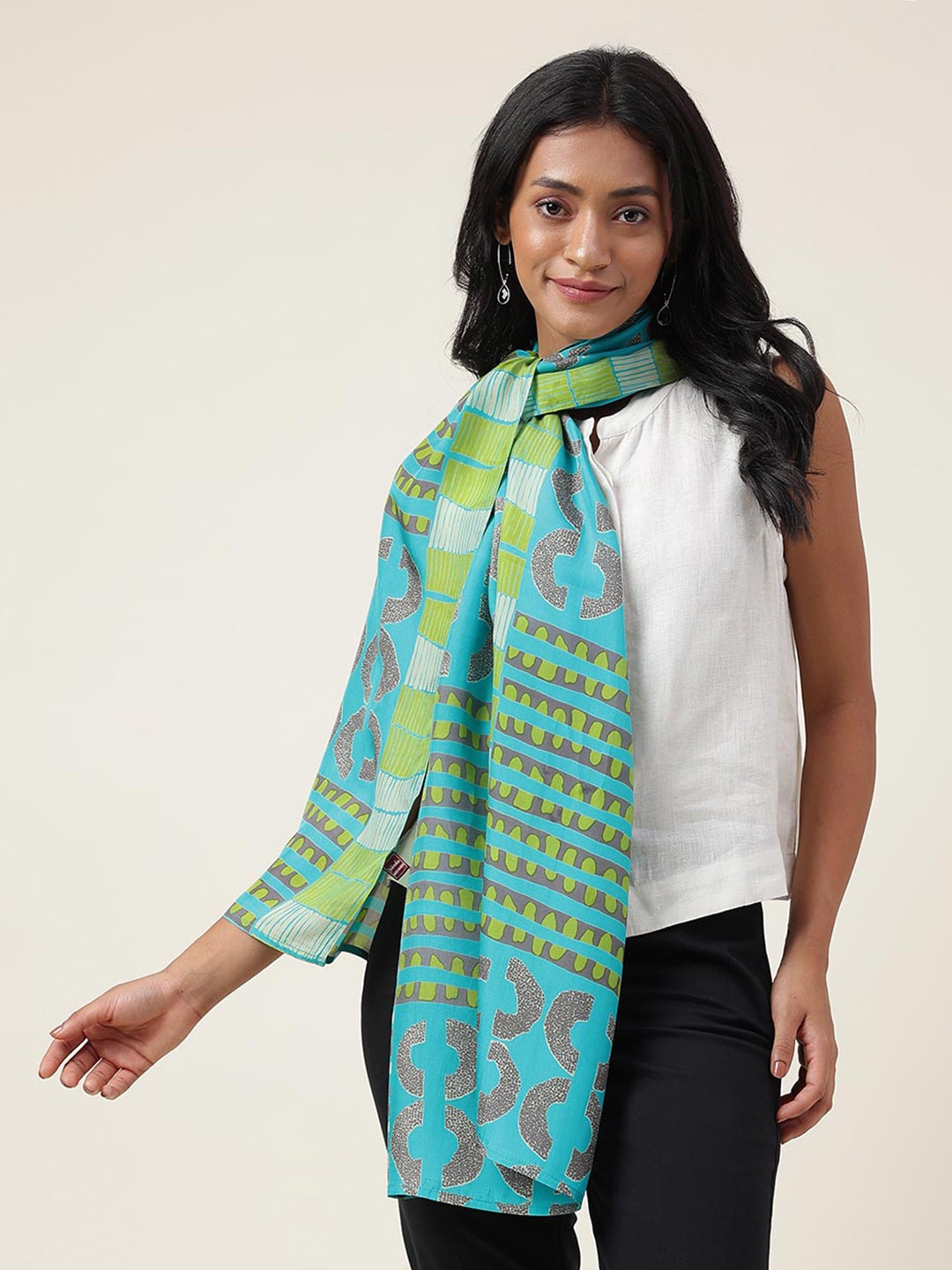 

Fabindia Women Geometric Printed Silk Stole, Blue