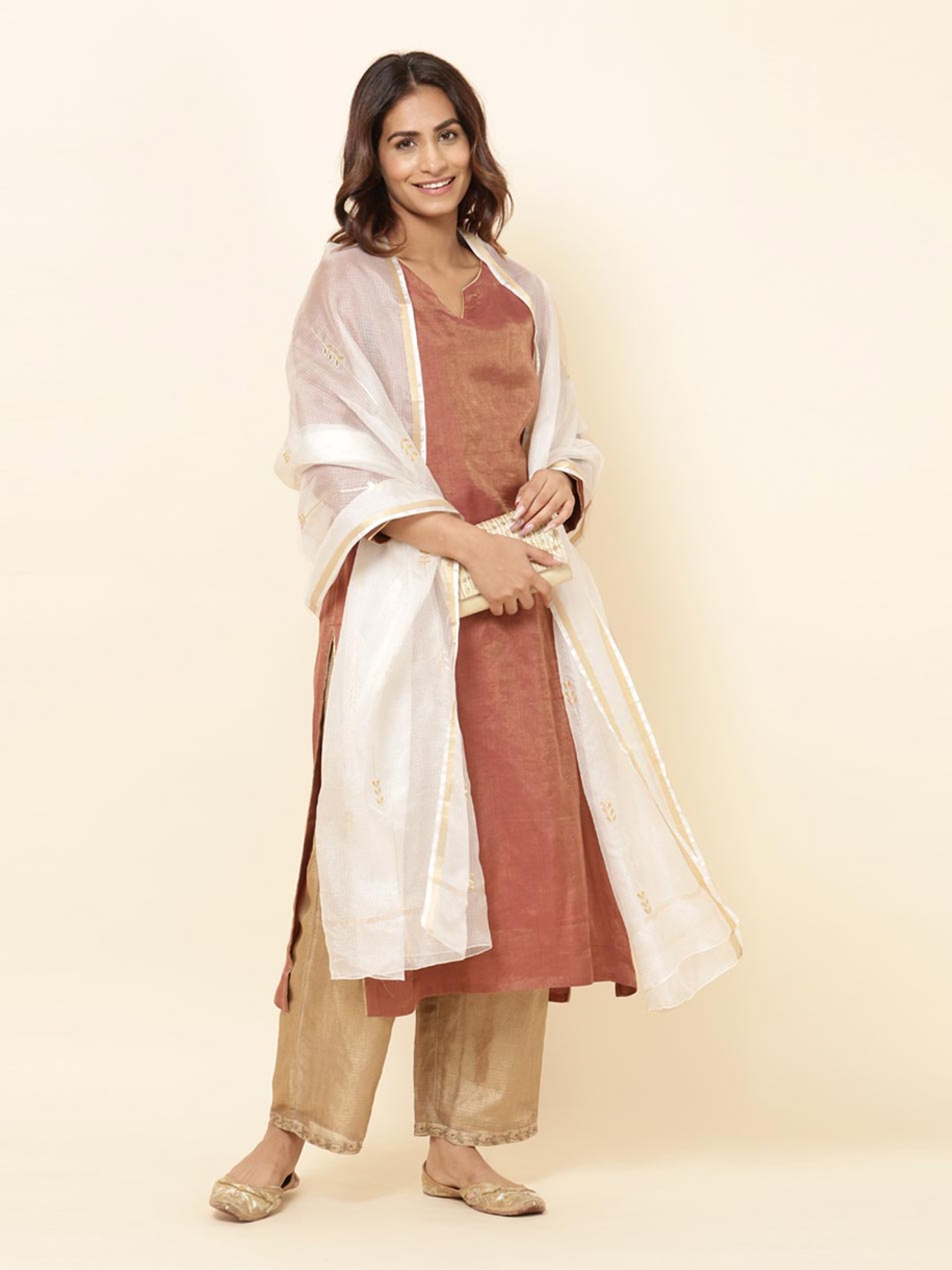 

Fabindia Floral Embroidered Zari Dupatta, Off white