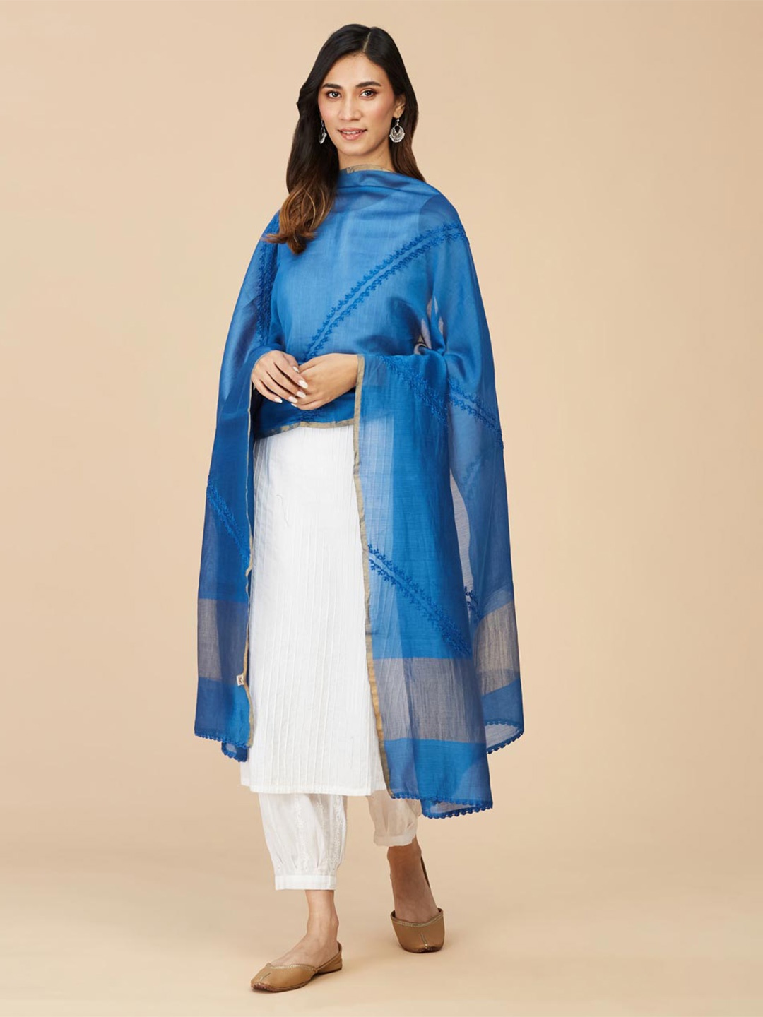 

Fabindia Floral Embroidered Chikankari Cotton Silk Dupatta, Blue