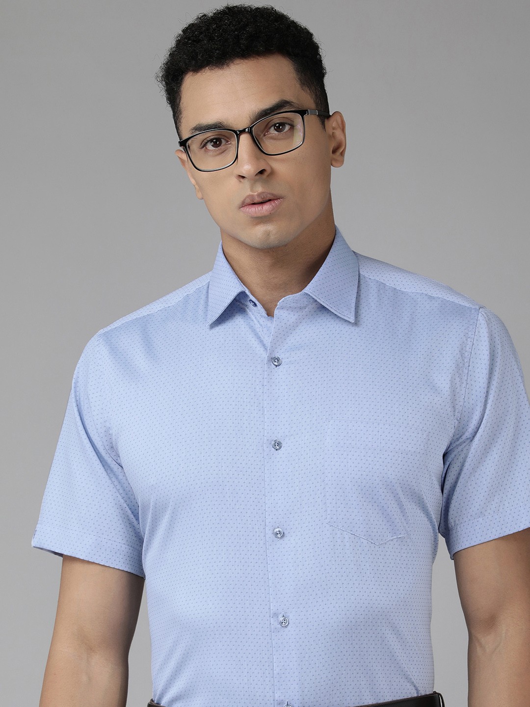 

Van Heusen Custom Fit Self Design Pure Cotton Formal Shirt, Blue