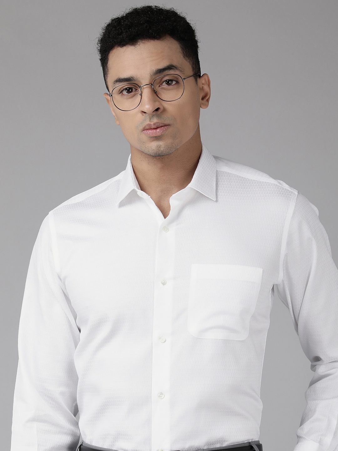 

Van Heusen Self Design Custom Fit Pure Cotton Formal Shirt, White