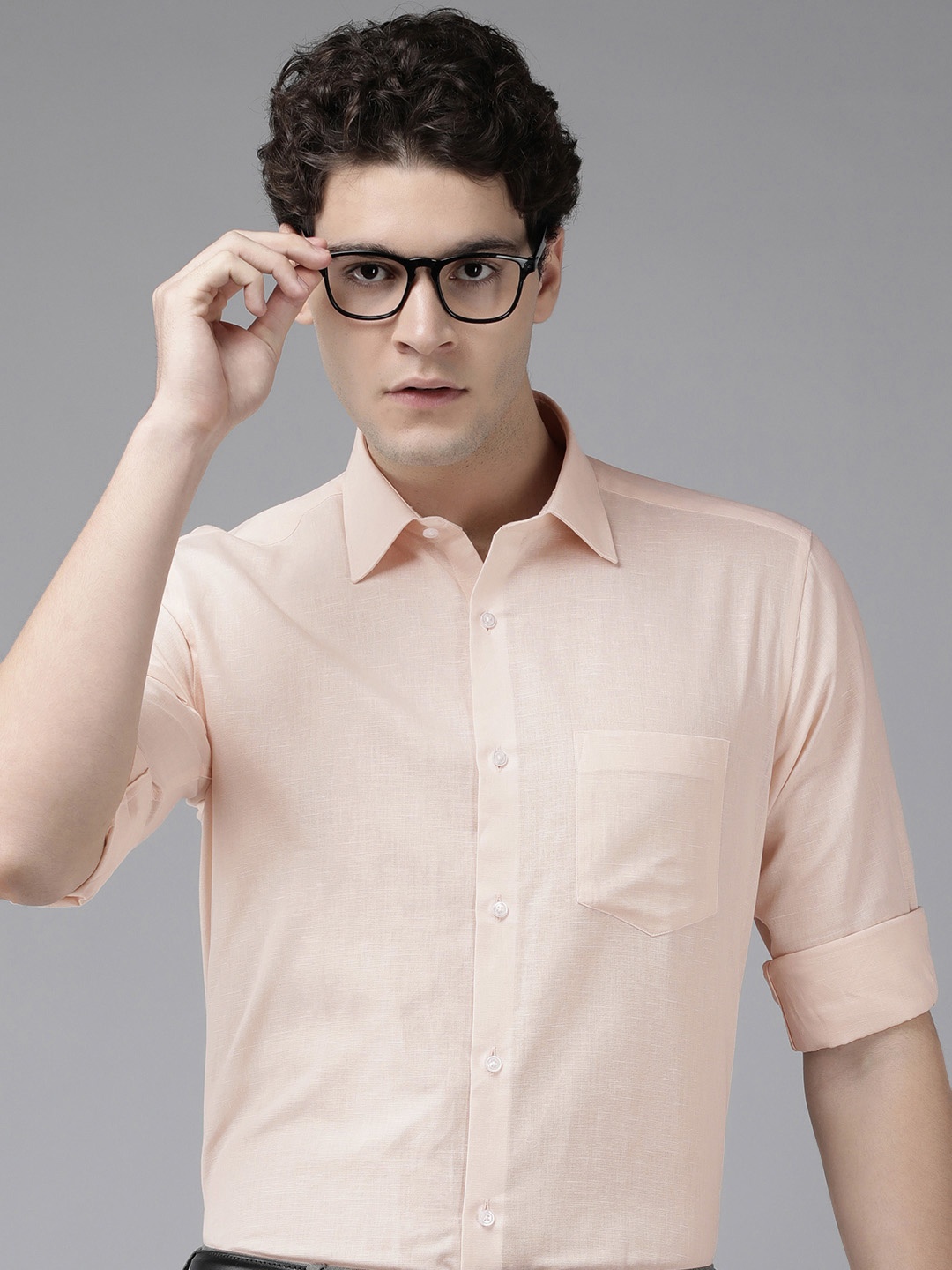 

Van Heusen Custom Fit Cotton Linen Formal Shirt, Peach