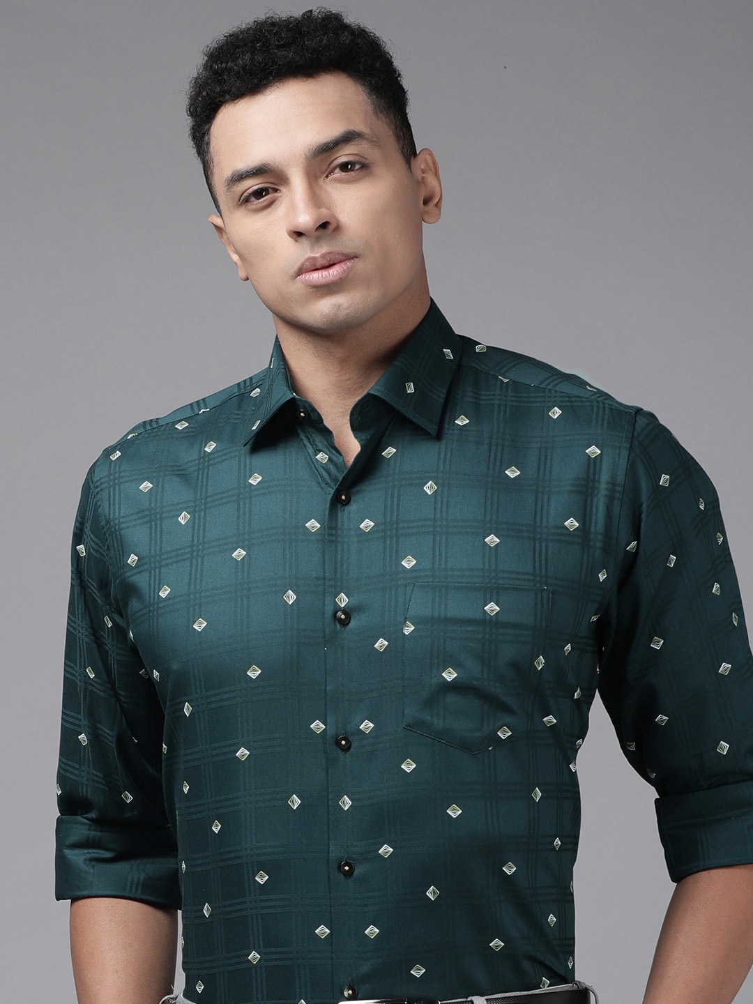 

Van Heusen Custom Fit Printed Pure Cotton Formal Shirt, Teal