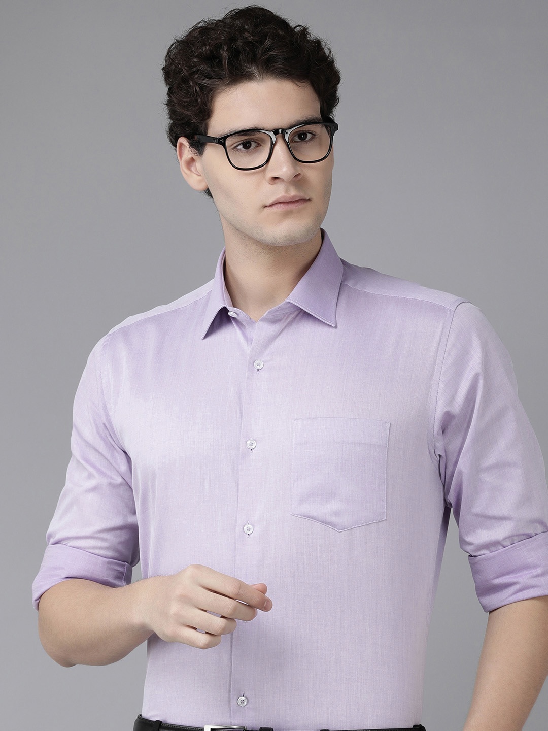 

Van Heusen Custom Fit Pure Cotton Formal Shirt, Lavender