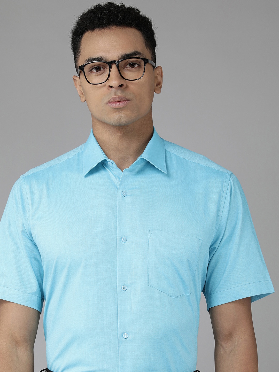 

Van Heusen Men Custom Self Design Pure Cotton Formal Shirt, Blue