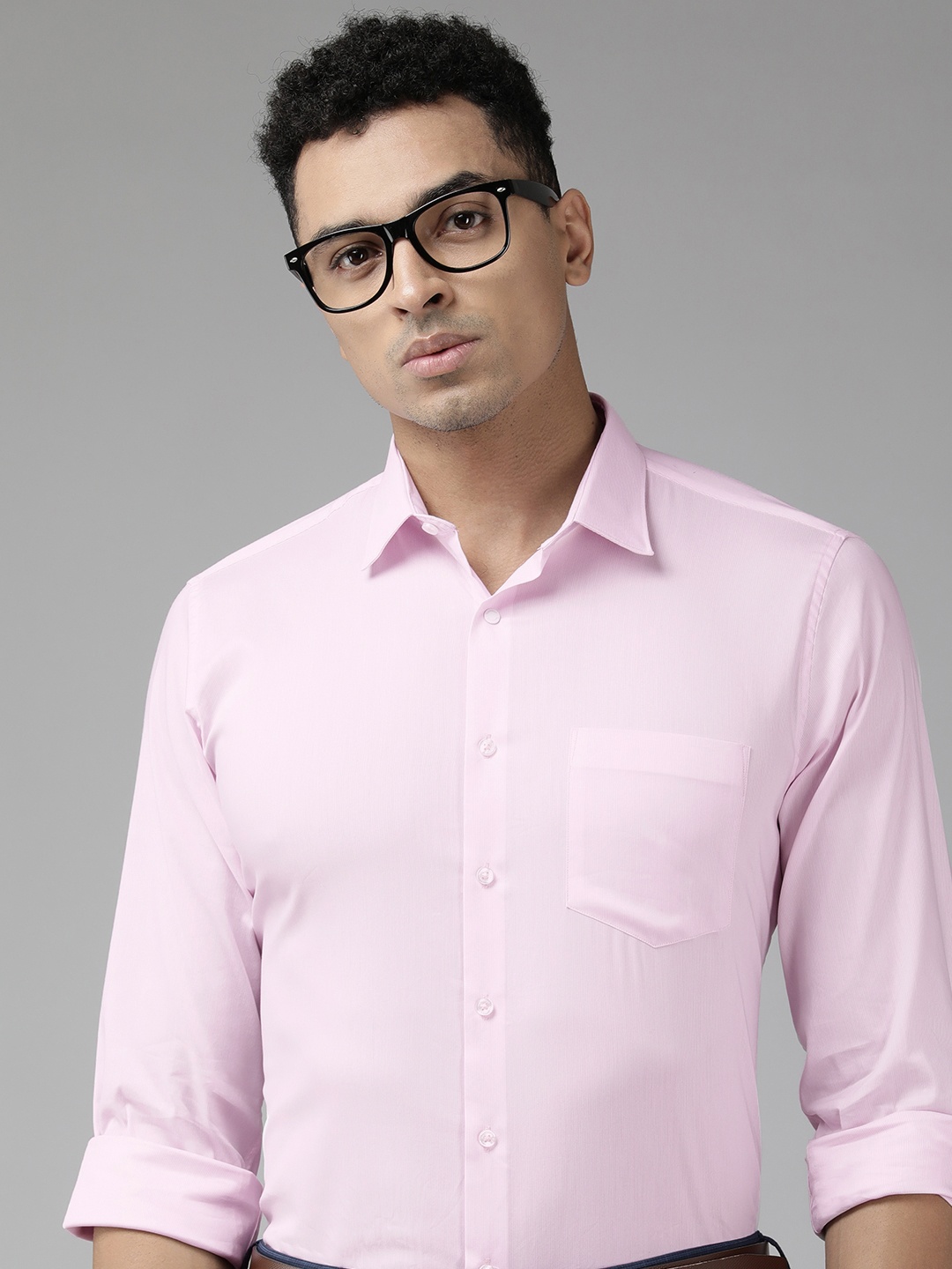 

Van Heusen Slim Fit Pinstriped Formal Shirt, Pink