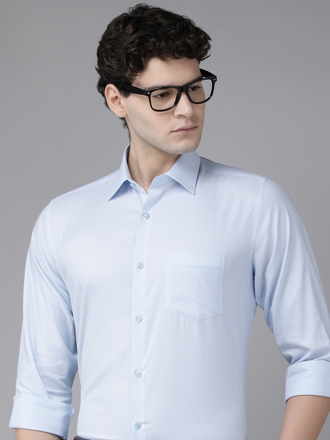 

Van Heusen Striped Formal Shirt, Blue