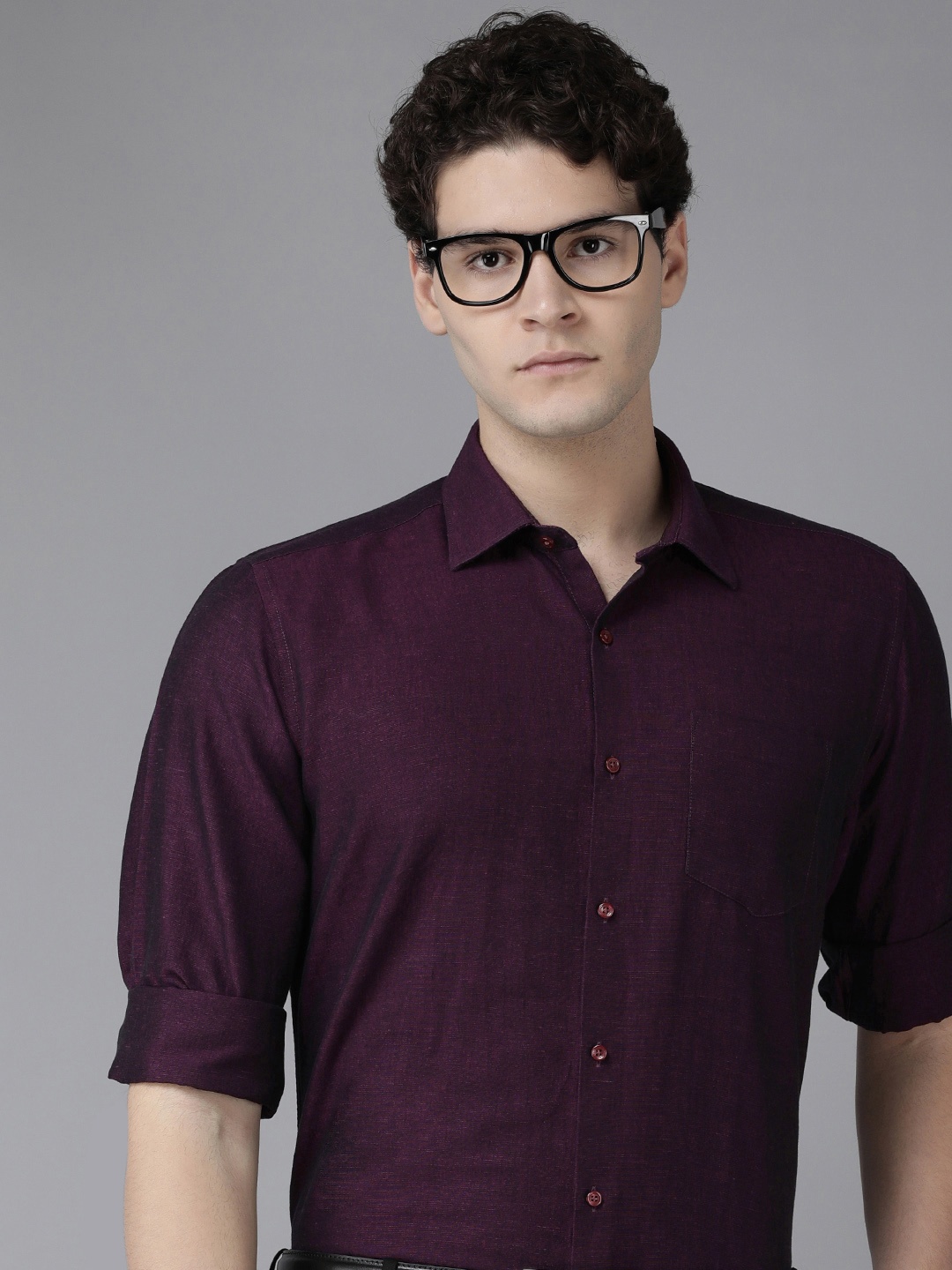 

Van Heusen Cotton Linen Custom Fit Formal Shirt, Purple