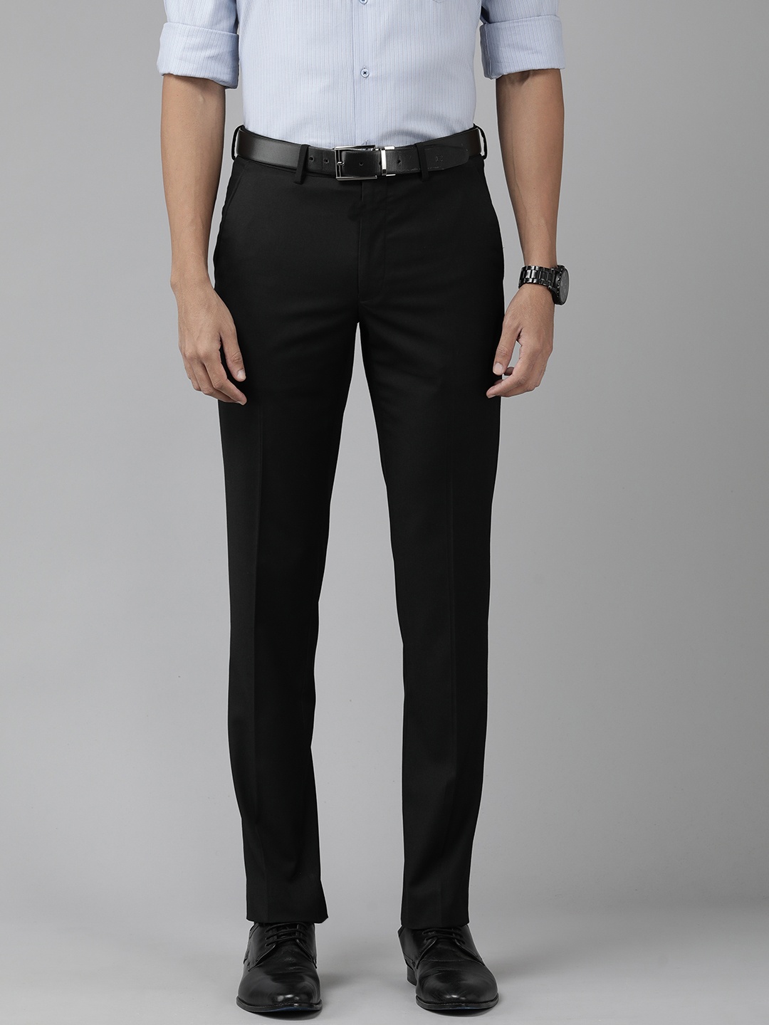 

Van Heusen Men Slim Fit Trousers, Black