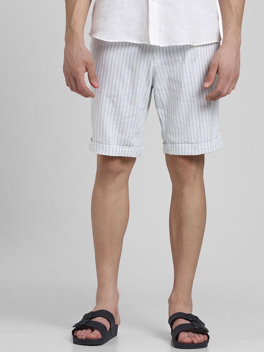 

Jack & Jones Men Striped Mid-Rise Cotton Linen Shorts, Blue