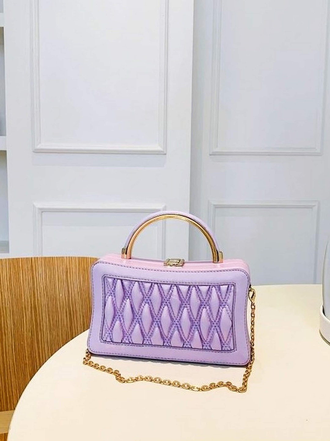

Diva Dale PU Structured Sling Bag With Quilted, Lavender