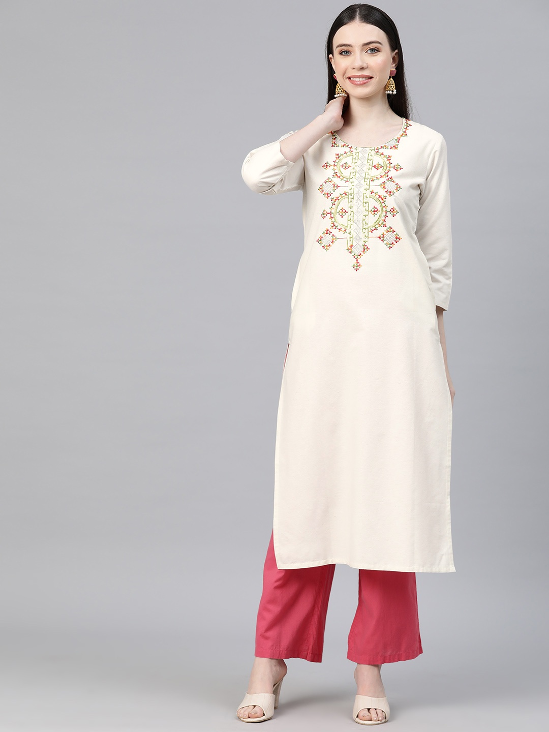 

Cottinfab Geometric Embroidered Kantha Work Kurta, Off white