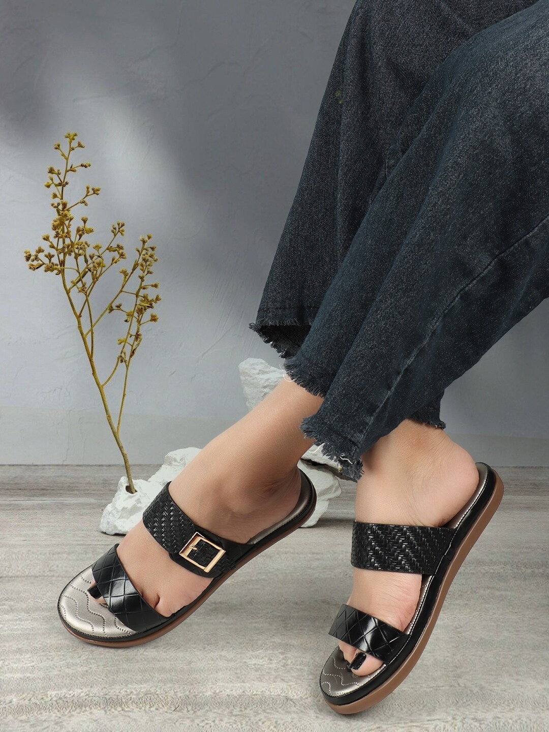 

ICONICS Textured Open Toe Flats With Buckle Detail, Black