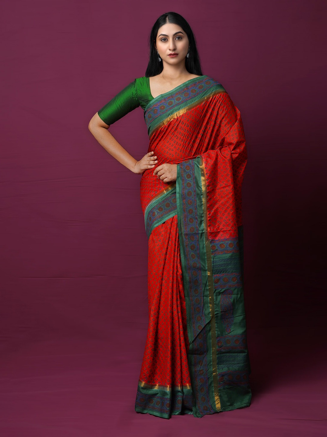 

Unnati Silks Ethnic Motifs Printed Zari Baluchari Saree, Red