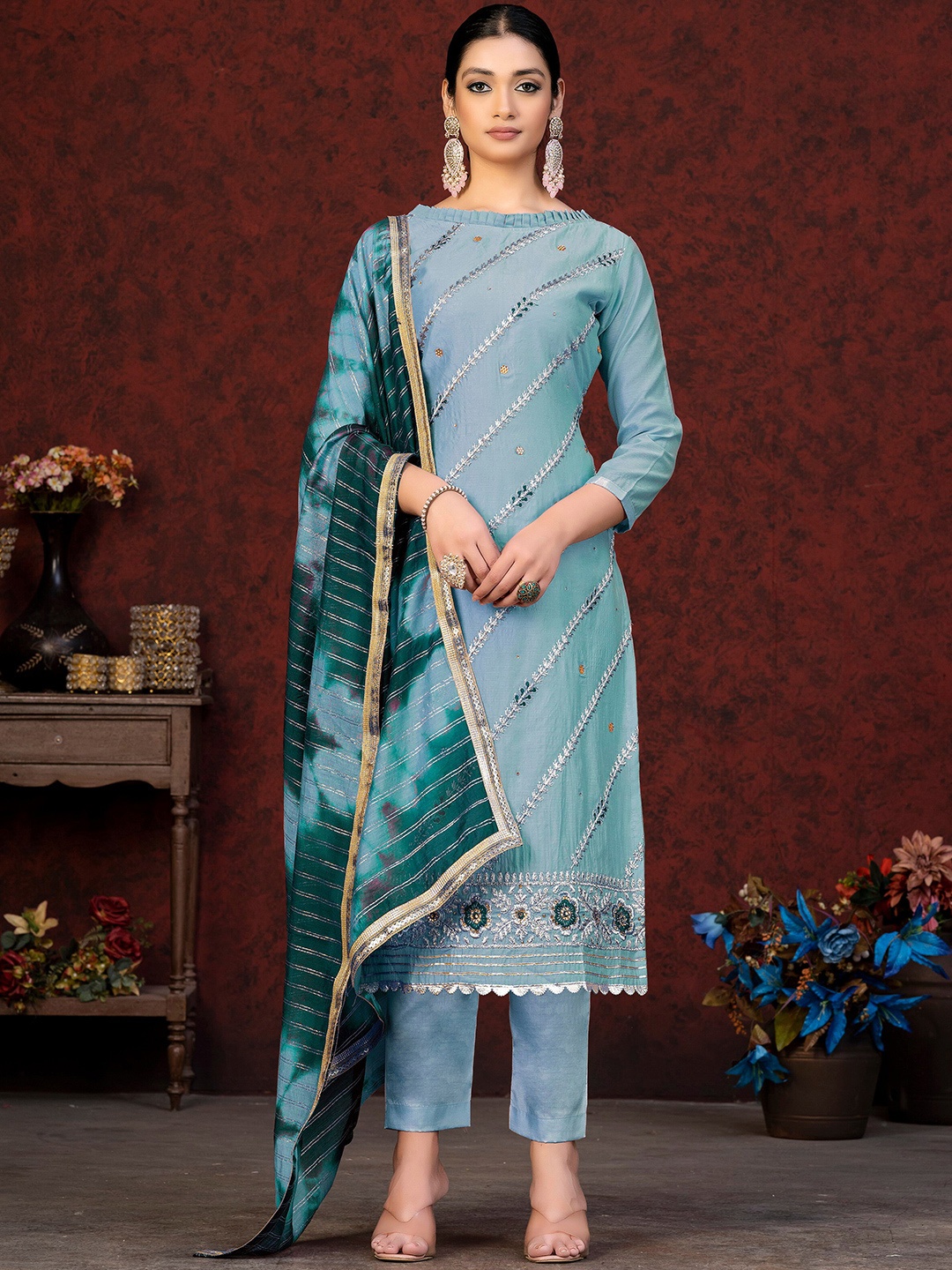 

SHADOW & SAINING Embroidered Unstitched Dress Material, Blue