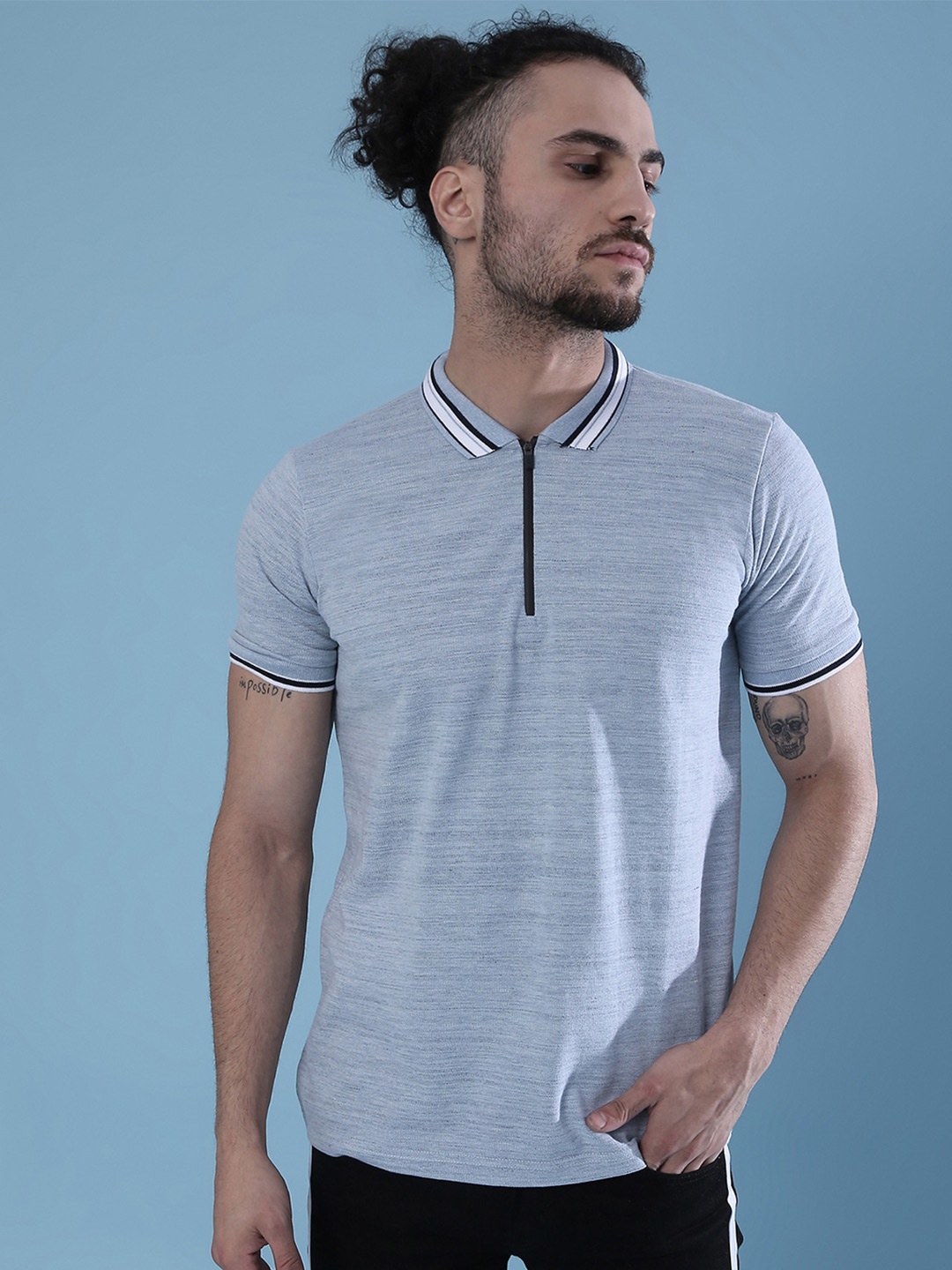 

Campus Sutra Grey Relaxed Fit Polo Collar Casual Cotton T-shirt