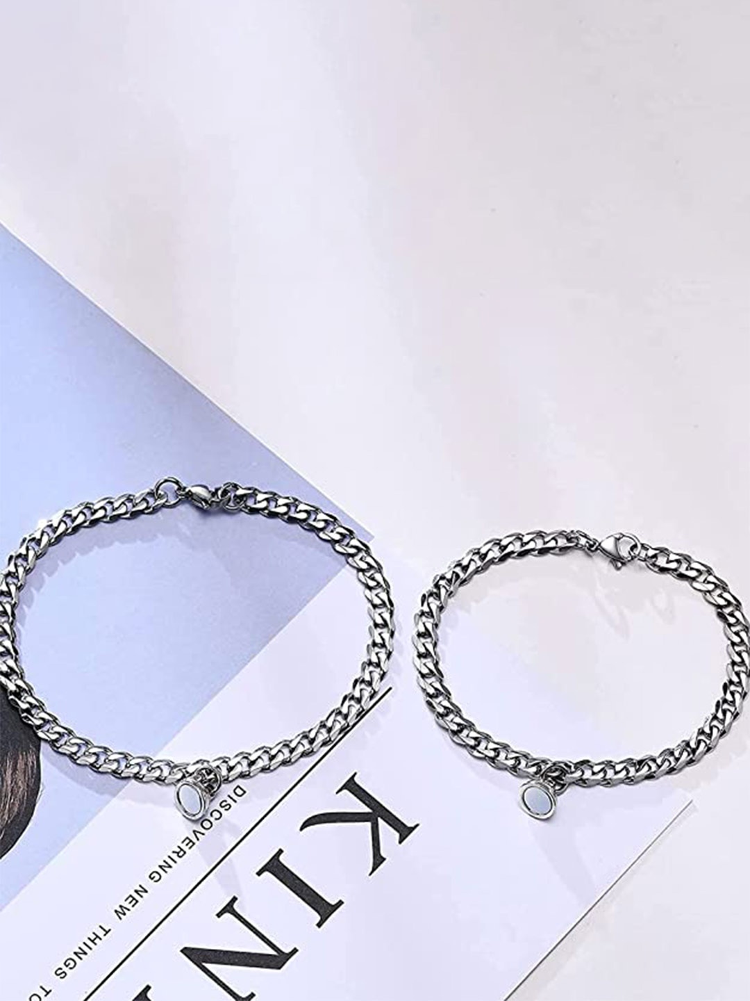 

MEENAZ Unisex Set Of 2 Silver-Plated Link Couple Magnet Bracelet