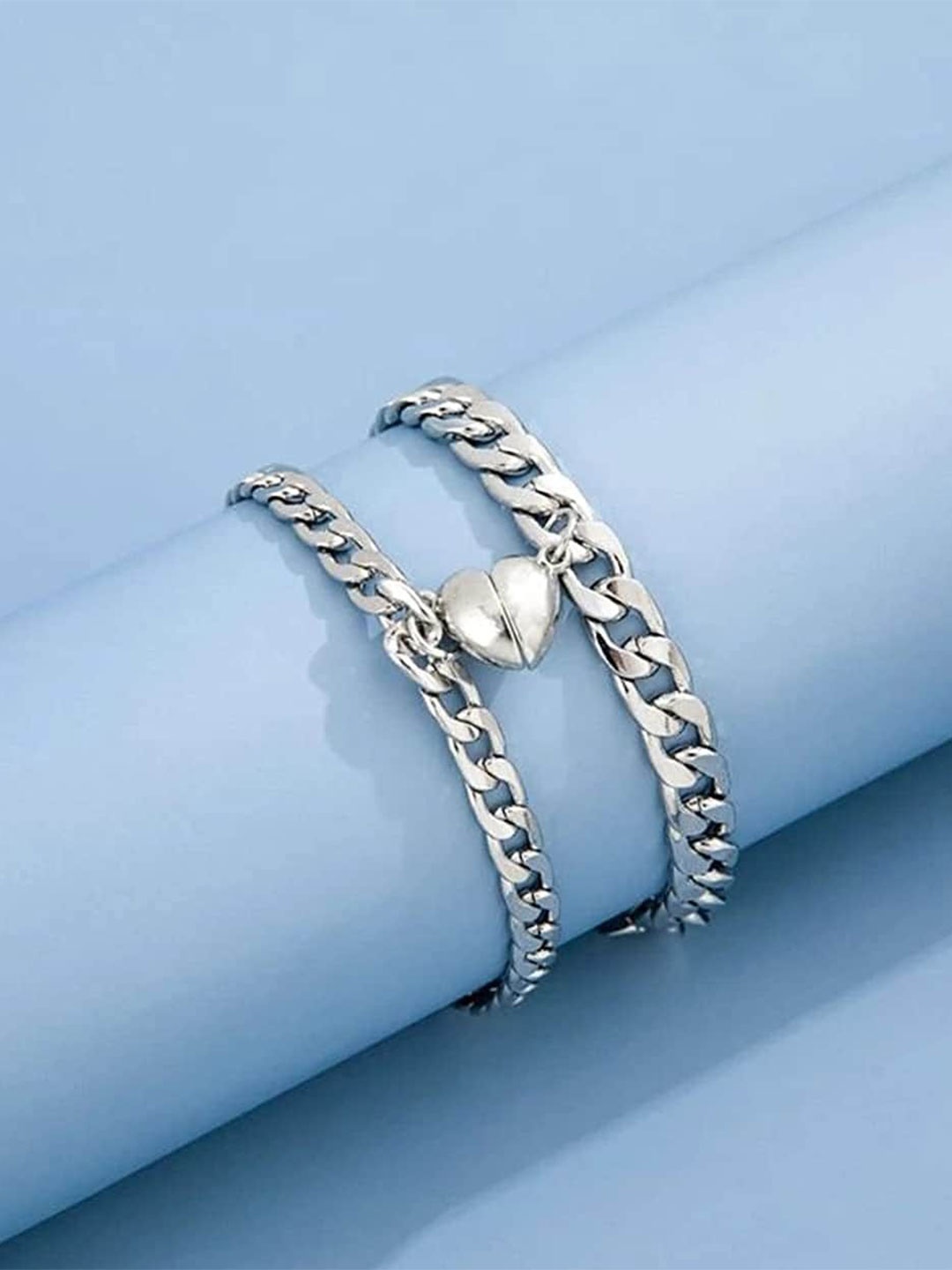 

MEENAZ Unisex Set Of 2 Silver-Plated Link Couple Magnet Bracelet